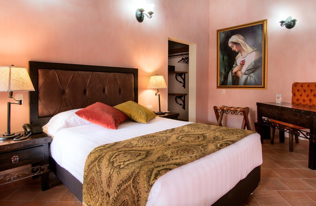 Hotel Dona Manuela Момпос Экстерьер фото
