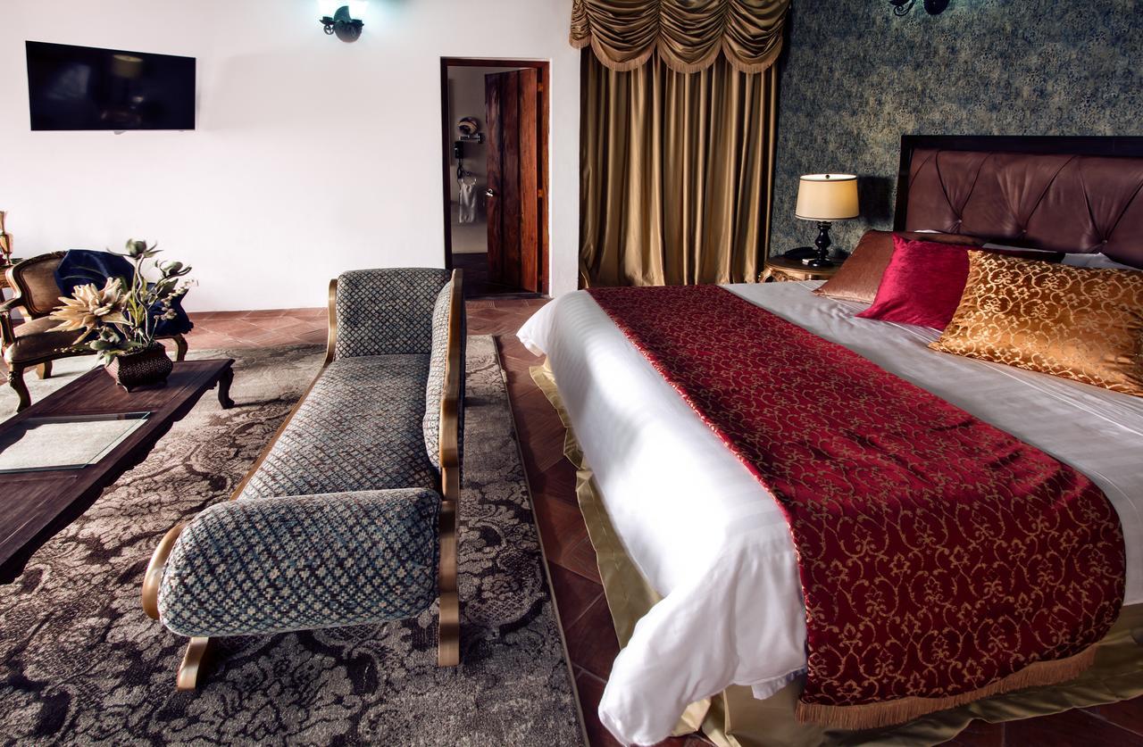 Hotel Dona Manuela Момпос Экстерьер фото